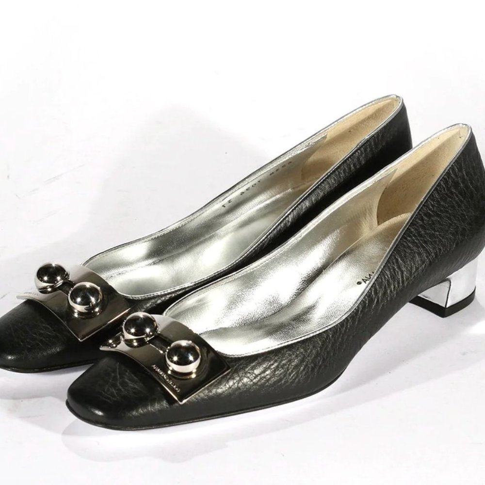 Dolce & Gabbana Women's Black Calf-Skin Leather Slip-On Pumps